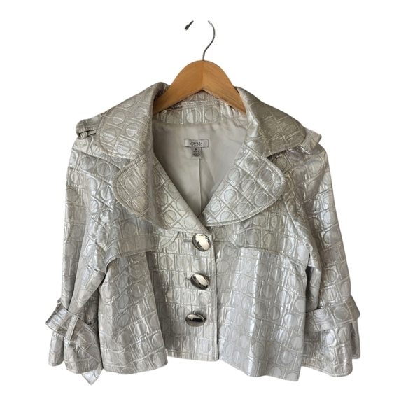 Cache Silver Jacket Women Sz M Shimmery Huge 3buttons Belted Sleveless Y2k Crop - Picture 1 of 16